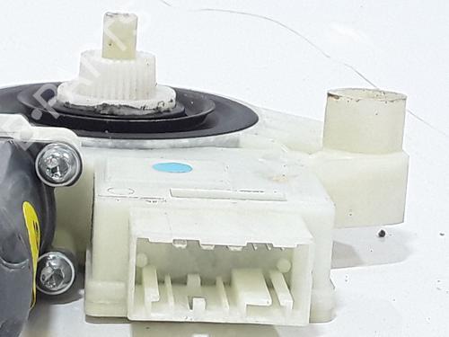 Right rear window motor VW GOLF VII (5G1, BQ1, BE1, BE2) 2.0 TDI | BP29621046E22 