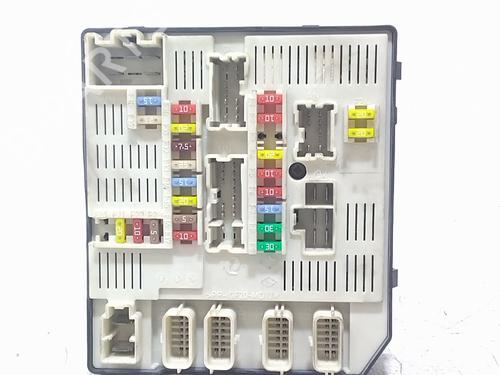 Sikringsdåse RENAULT MEGANE III Hatchback (BZ0/1_, B3_) 1.5 dCi (106 hp) 32074939