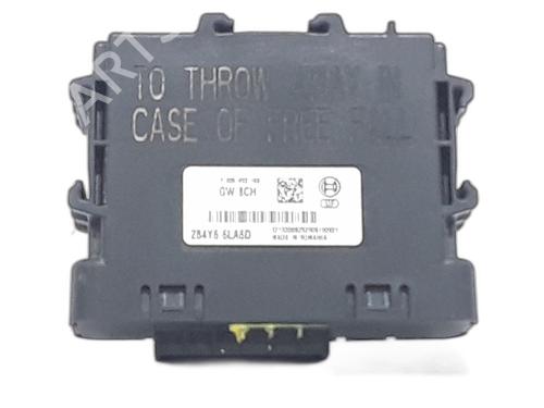 Used Electronic module RENAULT CLIO V (B7_) 1.0 TCe 100 (B7MT) (101 hp) 30629157