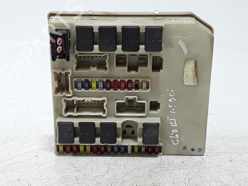 Sikringsdåse RENAULT CLIO III (BR0/1, CR0/1) 1.5 dCi (BR0H, CR0H, CR1S, BR1S) (106 hp) 32353587