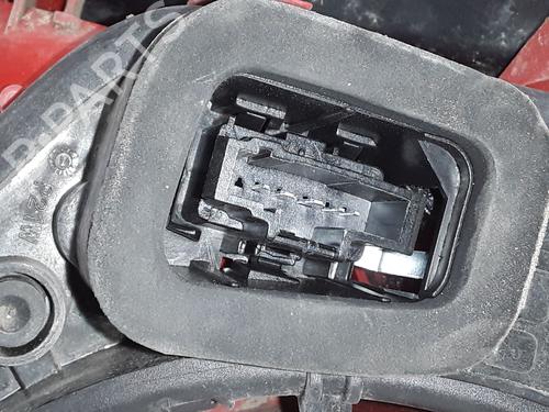 Left taillight PEUGEOT 3008 I MPV (0U_) 2.0 HDi Hybrid4 (0URHCA) | BP30949243C34