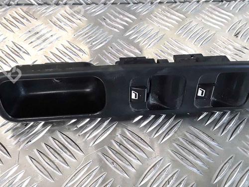 Used Switch PEUGEOT 307 (3A/C) 2.0 HDi 90 (90 hp) 25185937