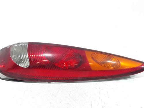 Used Right taillight NISSAN ALMERA TINO (V10) 2.2 dCi (112 hp) 25193213