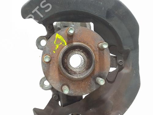Used Left front steering knuckle Left front steering knuckle MAZDA 3 (BK) 1.6 DI Turbo (109 hp) 33946773 33946773