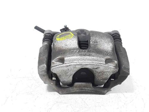 Used Right front brake caliper BMW 1 (F40) 118 d (150 hp) 25166628