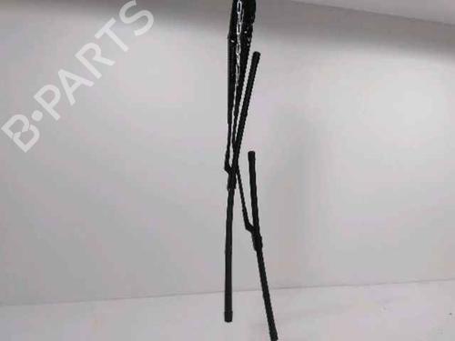 Used Front windshield wiper arm VW POLO VI (AW1, BZ1, AE1) 1.0 (65 hp) 25201444