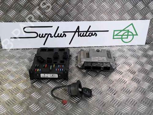 Used Engine control unit (ECU) PEUGEOT 206 Hatchback (2A/C) [1998-2012]  25765256
