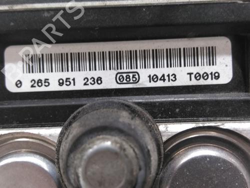 ABS pump DACIA DUSTER (HS_) 1.5 dCi 4x4 (HSMC, HSMD) | BP39230174M43 - Image 2