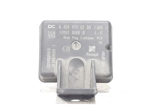 Used Electronic module DACIA DUSTER (HM_) 1.5 dCi 115 4x4 (HMAD) (116 hp) 30824315