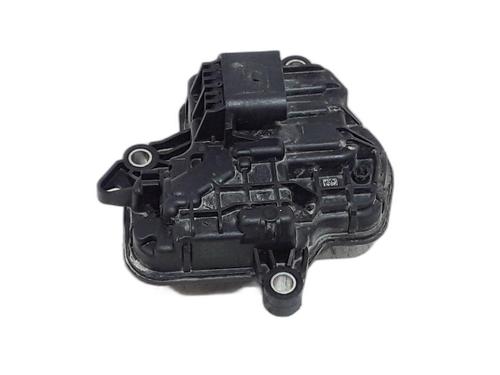 Used Thermostat housing VW POLO VI (AW1, BZ1, AE1) 1.0 TSI (95 hp) 30892255