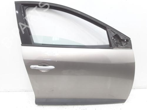 Used Right front door RENAULT MEGANE III Hatchback (BZ0/1_, B3_) 1.5 dCi (106 hp) 25193779