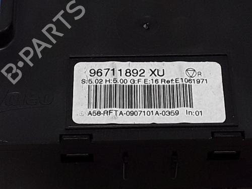 Climate control CITROËN C3 Picasso (SH_) 1.6 HDi | BP25170720I5 