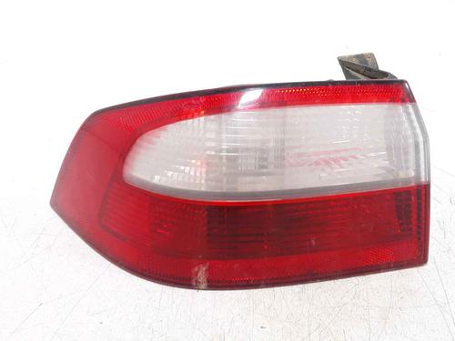 Used Left taillight RENAULT LAGUNA II (BG0/1_) 1.8 16V (BG04, BG0B, BG0C, BG0V) (117 hp) 25187557