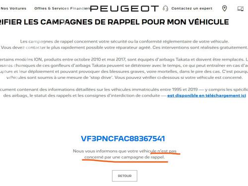 Used Driver airbag PEUGEOT 107 (PM_, PN_) 1.0 (68 hp) 30723464