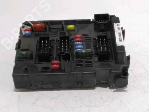 Used Fuse box PEUGEOT 206+ (2L_, 2M_) 1.4 HDi eco 70 (68 hp) 25766863