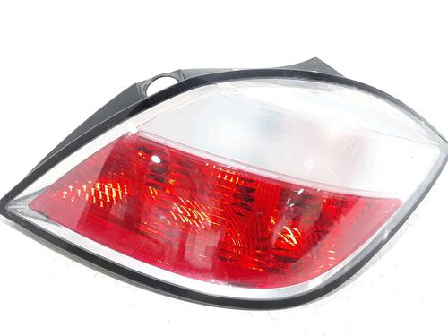 Høyre baklys OPEL ASTRA H (A04) 1.9 CDTI 16V (L48) | BP25193313C35 