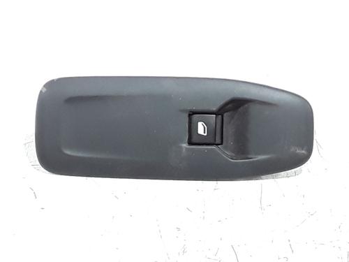 Used Right front window switch Right front window switch PEUGEOT 208 I (CA_, CC_) 1.6 HDi (92 hp) 33131879 33131879