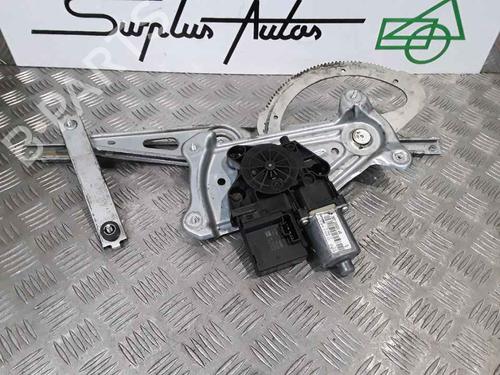 Rudehejsemekanisme Højre bagtil RENAULT MEGANE III Hatchback (BZ0/1_, B3_) 1.5 dCi (BZ09, BZ0D, BZ1W, BZ29, BZ14) (110 hp) 25190506