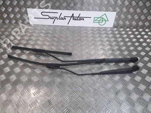 Used Front windshield wiper arm CITROËN C3 I (FC_, FN_) 1.6 16V HDi (90 hp) 25202726