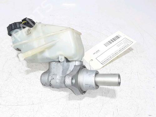 Brake master cylinder TOYOTA YARIS (_P9_) 1.33 VVT-i (NSP90_, NSP90R) | BP25164739M77 