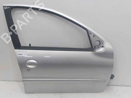 Used Right front door KIA SORENTO I (JC) 2.5 CRDi 4WD (140 hp) 25194025