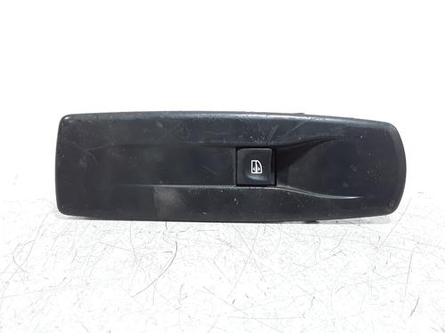 Used Right front window switch Right front window switch RENAULT MEGANE III Hatchback (BZ0/1_, B3_) 1.5 dCi (106 hp) 33006748 33006748