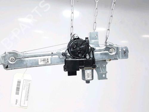 Used Rear right window mechanism Rear right window mechanism PEUGEOT 208 I (CA_, CC_) 1.2 PureTech 82 (82 hp) 32847689 32847689