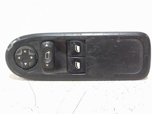 Used Switch Switch PEUGEOT 308 I (4A_, 4C_) 1.6 HDi (92 hp) 33997043 33997043
