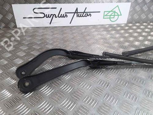 Front windshield wiper arm BMW 3 Touring (E91) 318 d | BP25202418C143 