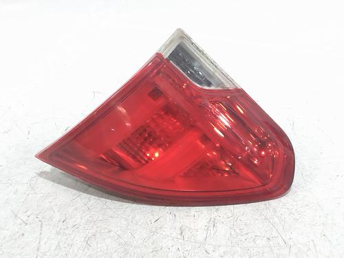 right-tailgate-light-peugeot-2008-i-cu_-2013-32222038 main image