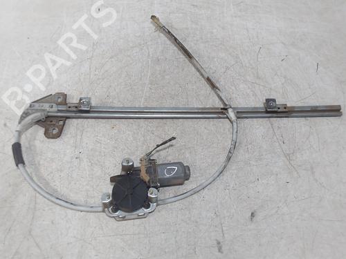 Alzacristallo anteriore destro Alzacristallo anteriore destro IVECO DAILY III Van 35 S 13 V,35 C 13 V (125 hp) 36145581 36145581