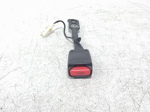 Seat buckle CITROËN C4 II (NC_) 1.6 HDi 90 | BP39754911I32 - Image 2