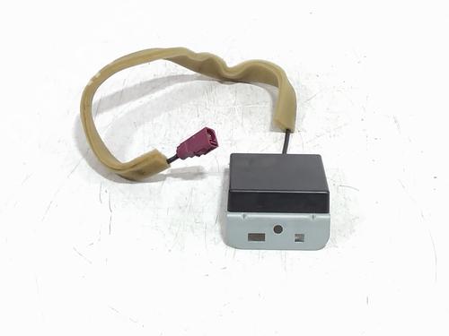 Used Antenna/Base Antenna/Base RENAULT CLIO V (B7_) 1.5 Blue dCi 85 (B7AG) (86 hp) 36460266 36460266