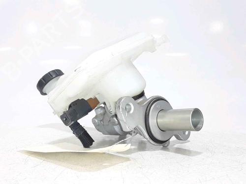 Used Brake master cylinder PEUGEOT 208 II (UB_, UP_, UW_, UJ_) 1.5 BlueHDI 100 (102 hp) 25165592