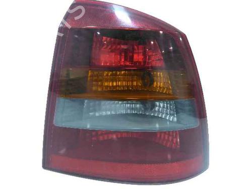Used Right taillight TOYOTA HIACE III Van (_H5_, _H6_, _H7_, _H8_, _H9_) 2.2 D (LH50, LH60) (67 hp) 25193594