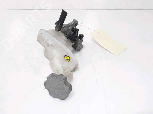 Used Brake master cylinder KIA RIO III (UB) 1.1 CRDi (75 hp) 25163819