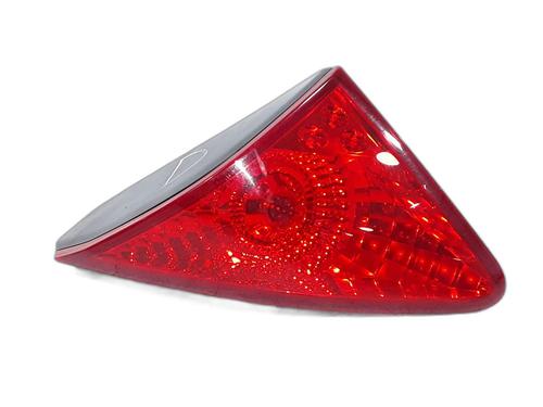 Used Right tailgate light PEUGEOT 3008 I MPV (0U_) 2.0 HDi Hybrid4 (0URHCA) (200 hp) 30949277