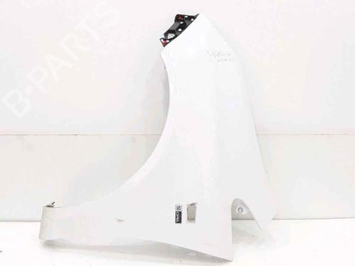 Used Left front fenders OPEL CORSA E (X15) 1.3 CDTI (08, 68) (75 hp) 25181808