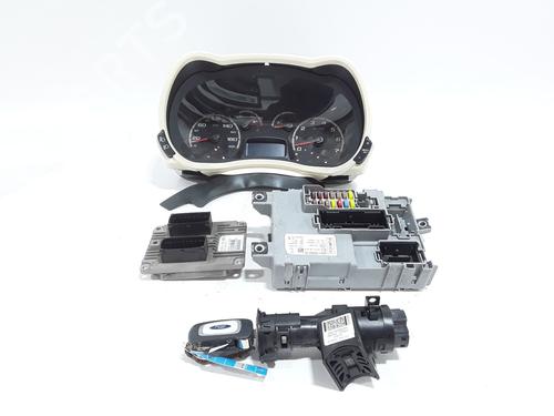 Used Electronic module Electronic module FORD KA (RU8) 1.2 (69 hp) 34608233 34608233