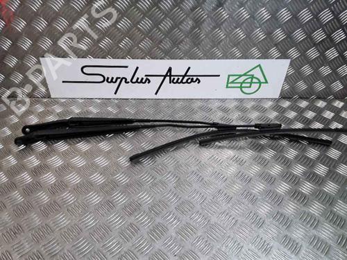 Used Front windshield wiper arm RENAULT CLIO III (BR0/1, CR0/1) 1.2 16V (BR02, BR0J, BR11, CR02, CR0J, CR11) (75 hp) 25202598