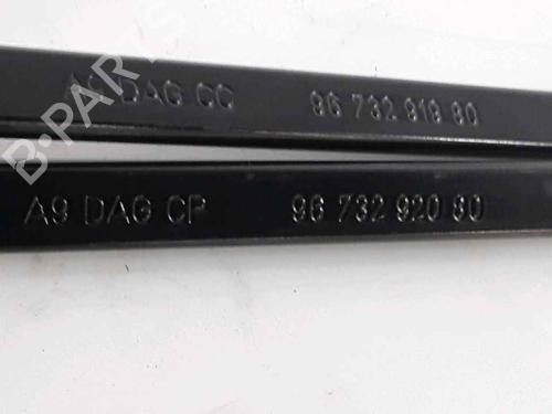 Front windshield wiper arm PEUGEOT 208 I (CA_, CC_) 1.2 THP 110 | BP25202744C143 