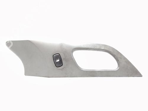 Used Right front window switch PEUGEOT 407 (6D_) 2.0 HDi 135 (6DRHRH, 6DRHRE, 6DRHRG, 6DRHRJ) (136 hp) 31691582