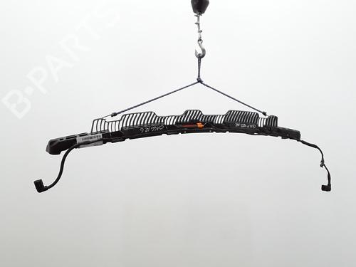 Suporte do pára-choques trás Suporte do pára-choques trás VW GOLF VII (5G1, BQ1, BE1, BE2) 2.0 GTI (245 hp) 33917618 33917618