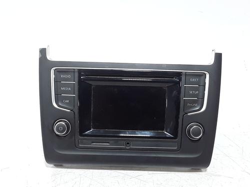 Used Radio VW POLO V (6R1, 6C1) 1.2 TSI 16V (90 hp) 28445157