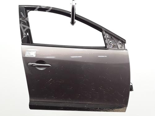 Used Right front door Right front door RENAULT MEGANE III Hatchback (BZ0/1_, B3_) 1.5 dCi (BZ09, BZ0D, BZ1W, BZ29, BZ14) (110 hp) 33917646 33917646