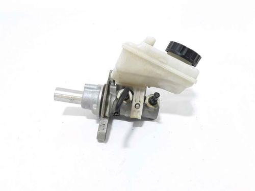 Used Brake master cylinder PEUGEOT 107 (PM_, PN_) 1.0 (68 hp) 25165626