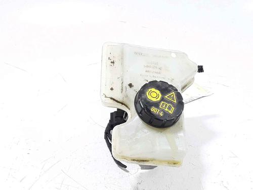 Used Brake master cylinder VW POLO VI (AW1, BZ1, AE1) 1.0 TSI (95 hp) 25166581