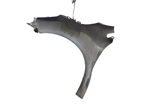 Used Right front fenders Right front fenders 38939488 38939488