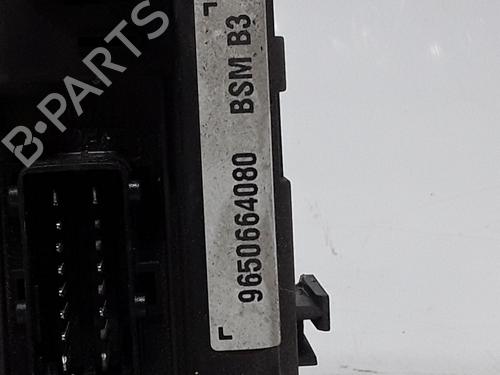 Fuse box PEUGEOT 307 SW (3H) 1.6 16V | BP28483924E1