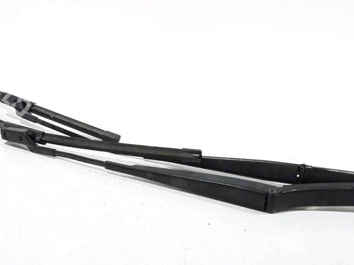 Used Front windshield wiper arm VW SCIROCCO III (137, 138) 2.0 TDI (140 hp) 25202272